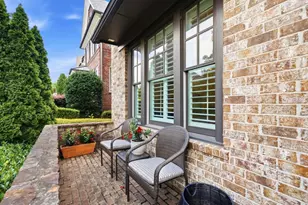 3457 Brookleigh Ln NE, Brookhaven, GA 30319 - Photo 15