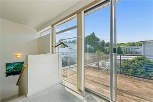 400 Village Parkway NE, Atlanta, GA 30306 - Photo 21