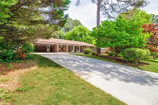 2822 Cartwright Dr, Decatur, GA 30033 - Photo 3