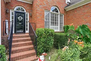 2116 Gatwick Dr, Lawrenceville, GA 30043 - Photo 3