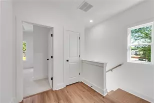 2737 Hallwood Ln, Suwanee, GA 30024 - Photo 19
