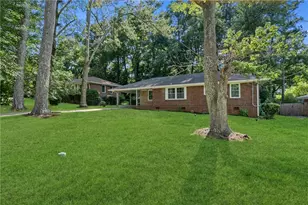 1979 Creekside Ct, Decatur, GA 30032 - Photo 3
