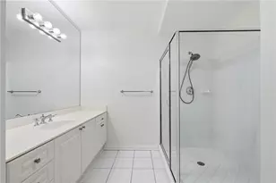 211 Colonial Homes Dr NW, Atlanta, GA 30309 - Photo 27