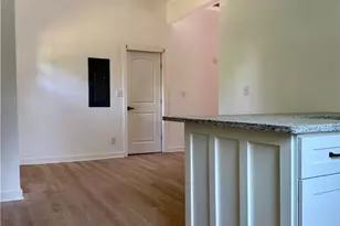 808 Center St, Macon, GA 31217 - Photo 11
