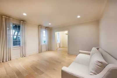 2222 Peachtree Road NW #A3, Atlanta, GA 30309 - Photo 11