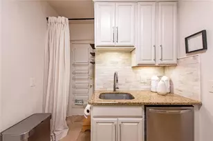 2222 Peachtree Rd NW, Atlanta, GA 30309 - Photo 25