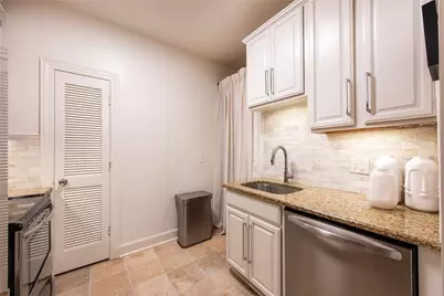 2222 Peachtree Road NW #A3, Atlanta, GA 30309 - Photo 23
