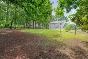 1695 Ridgeway Dr, Lawrenceville, GA 30044 - Photo 33