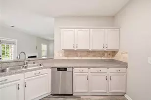 6973 Grand Hickory Dr, Braselton, GA 30517 - Photo 11