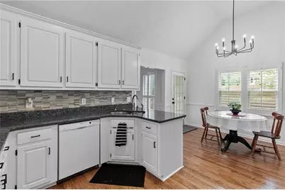 8260 Stonebrook Court, Cumming, GA 30040 - Photo 15