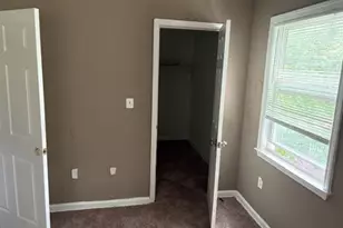 2005 Lois Pl NW, Atlanta, GA 30318 - Photo 9