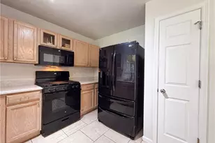 2690 Ward Lake Ct, Ellenwood, GA 30294 - Photo 11