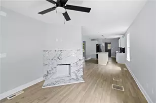 554 Lawton St SW, Atlanta, GA 30310 - Photo 3