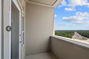 3334 Peachtree Rd NE, Atlanta, GA 30326 - Photo 23