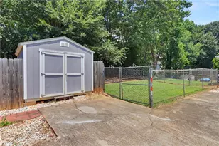 91 Bentridge Ct, Lawrenceville, GA 30043 - Photo 37