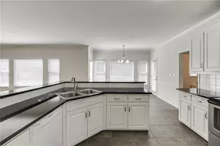 4102 Trotters Way Dr, Snellville, GA 30039 - Photo 11
