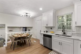 1696 Fieldgreen Overlook, Stone Mountain, GA 30088 - Photo 11