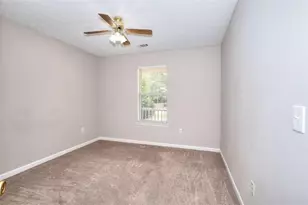 4160 Janel Ln, Loganville, GA 30052 - Photo 3