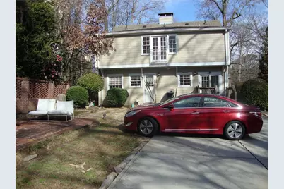3644 Kingsboro Road NE #B, Atlanta, GA 30319 - Photo 5