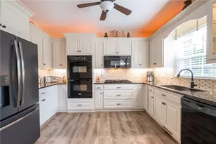 4967 Reed Field Dr, Oakwood, GA 30566 - Photo 3