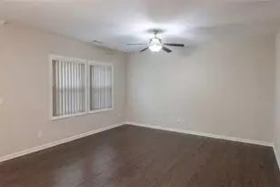 1736 Lansing Bluff Walk, Lawrenceville, GA 30043 - Photo 5