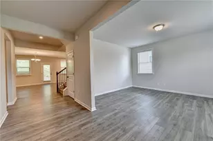 638 Saffron Blvd, Lawrenceville, GA 30045 - Photo 5