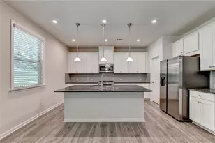 638 Saffron Blvd, Lawrenceville, GA 30045 - Photo 13