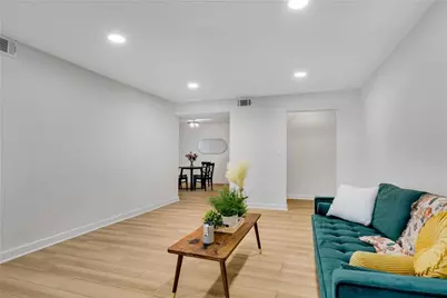 6851 Roswell Road #Q16, Atlanta, GA 30328 - Photo 7