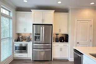 7866 Laurel Crest Dr, Johns Creek, GA 30024 - Photo 11