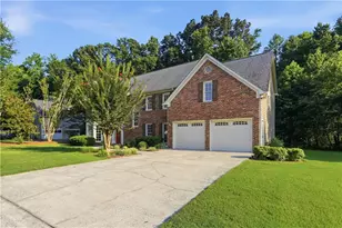 2416 Westport Circle SW, Marietta, GA 30064 - Photo 3