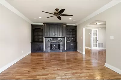 2416 Westport Circle SW, Marietta, GA 30064 - Photo 5
