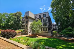 1106 Highland Bluff Dr S E, Atlanta, GA 30339 - Photo 23