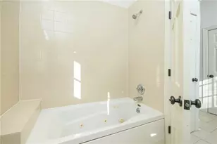 327 4th St NE, Atlanta, GA 30308 - Photo 11