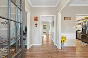 824 Port West Dr, Auburn, GA 30011 - Photo 3