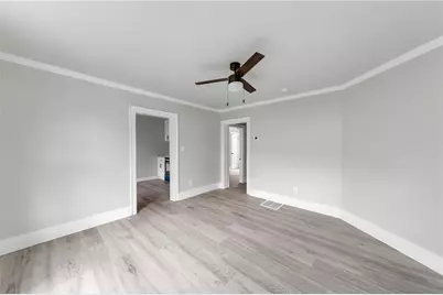 1053 Metropolitan Parkway SW, Atlanta, GA 30310 - Photo 9