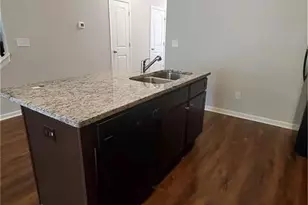 1898 Old Dogwood, Jonesboro, GA 30238 - Photo 5