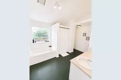 6009 Riveroak Terrace, College Park, GA 30349 - Photo 19