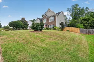 544 Martin Forest Ln, Lawrenceville, GA 30045 - Photo 23