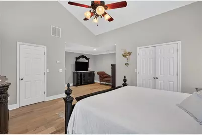 544 Martin Forest Lane, Lawrenceville, GA 30045 - Photo 9
