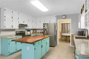 112 Bridget Dr, Hampton, GA 30228 - Photo 9