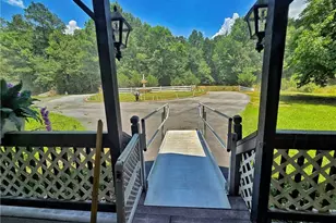 2001 Rocky Creek Rd, Mansfield, GA 30055 - Photo 9
