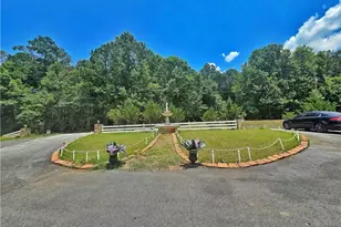 2001 Rocky Creek Rd, Mansfield, GA 30055 - Photo 5