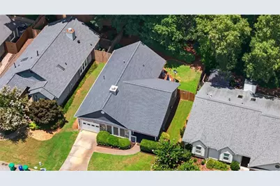 1125 Capital Club Circle NE, Atlanta, GA 30319 - Photo 25
