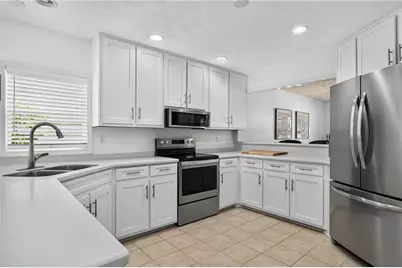 1125 Capital Club Circle NE, Atlanta, GA 30319 - Photo 5
