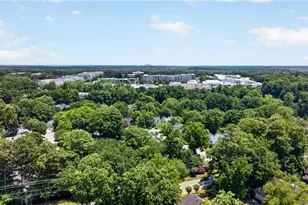 1125 Capital Club Cir NE, Atlanta, GA 30319 - Photo 29