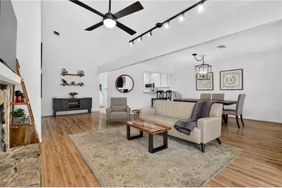 1125 Capital Club Circle NE, Atlanta, GA 30319 - Photo 3