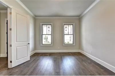 10005 Grandview Square, Johns Creek, GA 30097 - Photo 9
