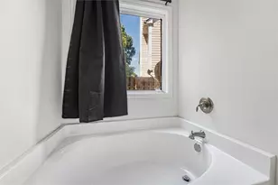 1970 Lily Valley Dr, Lawrenceville, GA 30045 - Photo 15