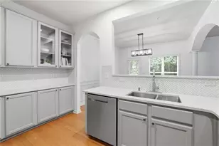 969 Brownstone Ln, Marietta, GA 30008 - Photo 1