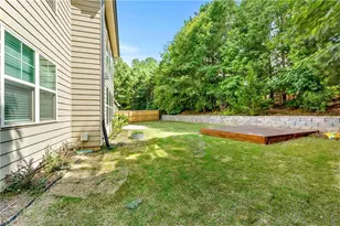 263 Silvertop Dr, Grayson, GA 30017 - Photo 41